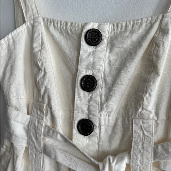 Casual White Roxy Button-Down Dress - Picture 2 of 7